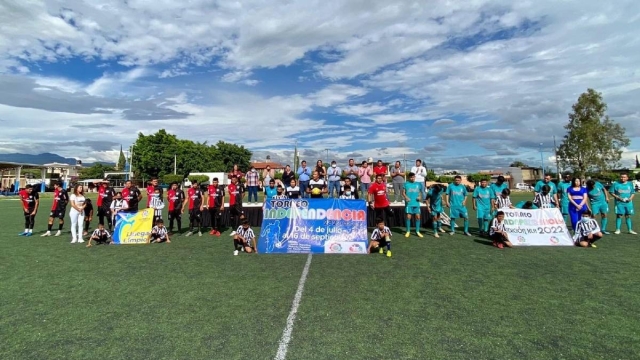 Las escuadras de Achichipico y Huexca abrieron la competencia.