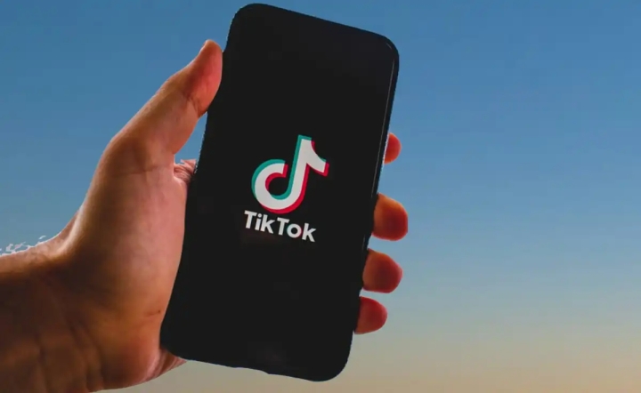 Los jóvenes prefieren Instagram y TikTok antes que Google para buscar