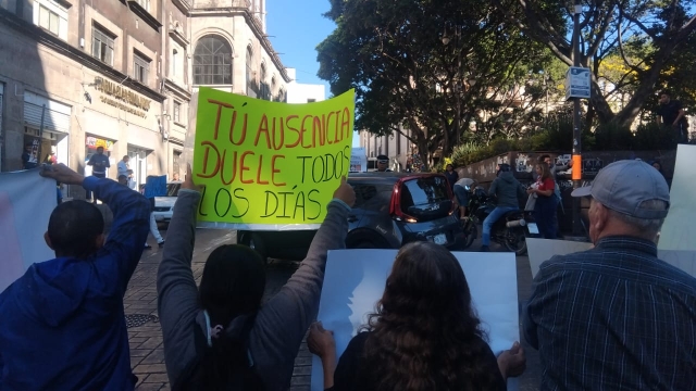 Se manifiestan y exigen justicia familiares de Esperanza Hern&aacute;ndez