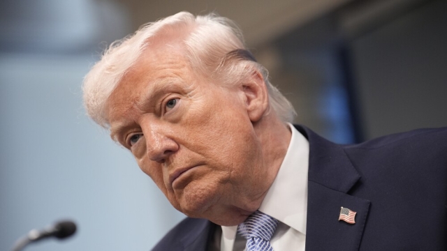 Trump dice que Ir&aacute;n busca retomar di&aacute;logo con su gobierno