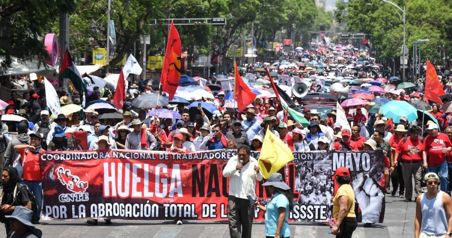 CNTE arranca jornada de protestas en CDMX frente a SEP, INE y Hacienda
