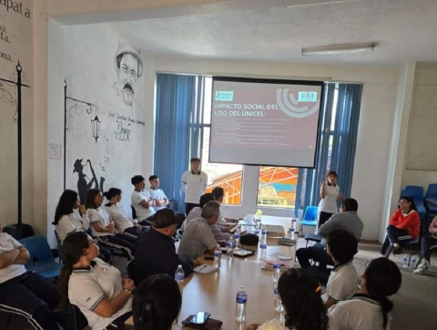 Los adolescentes dieron a conocer detalles del proyecto.