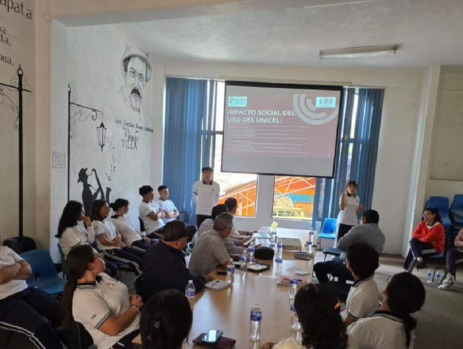 Los adolescentes dieron a conocer detalles del proyecto.