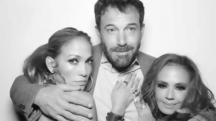 ¡Ya es oficial! JLo y Ben Affleck posan juntos por primera vez