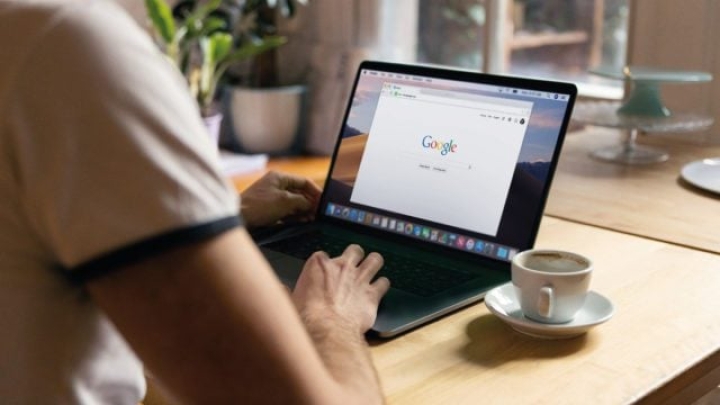 Google Bard ya puede ayudar a escribir código de software