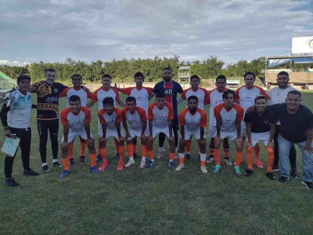 Notaría 1 Chinameca sumó cuatro puntos y cerrará ante el líder Deportivo Jr.