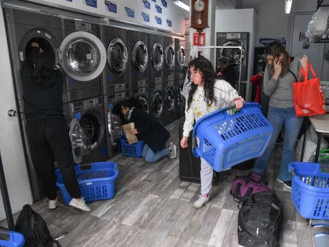 CDMX implementará lavanderías públicas gratuitas con el programa Ingreso Ciudadano Universal