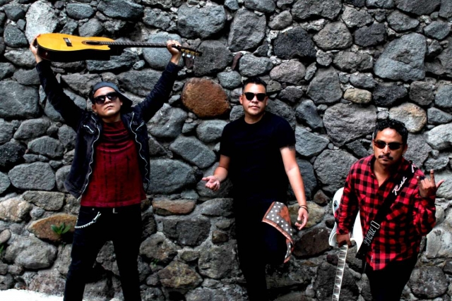 Sueños de San Antón:  “La RolL Band”