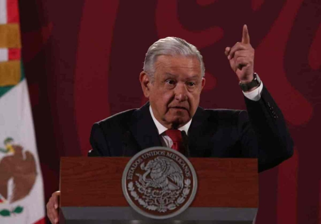 Pandemia COVID-19 va a la baja en México: AMLO