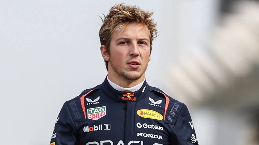Liam Lawson sufre su primer incidente con Red Bull en pruebas de F1