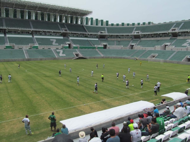   En las próximas semanas se podría dar a conocer al equipo de Segunda División que jugará como local en el estadio “Agustín ‘Coruco’ Díaz”, anticiparon las autoridades.