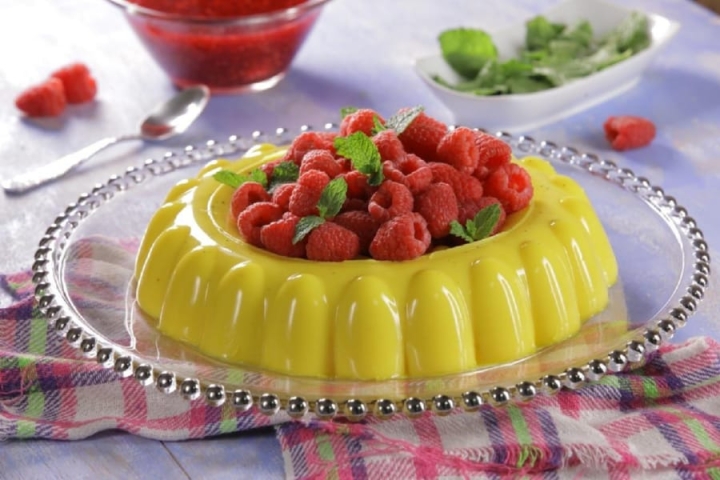 ¿Ya tienes todo listo? Gelatina de rompope para preparar en la cena navideña