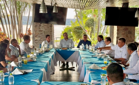 Refuerza Gobierno de Morelos gestión sustentable y promoción turística del lago de Tequesquitengo