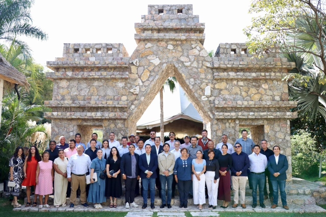 Presenta Eder Rodr&iacute;guez Casillas avances del corredor tur&iacute;stico 'Bicentenario'