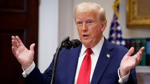 Trump amenaza con aranceles a Rusia si no termina la guerra en Ucrania