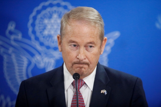 Embajador Ronald Johnson brinda apoyo a M&eacute;xico tras ataque en Teotihuac&aacute;n