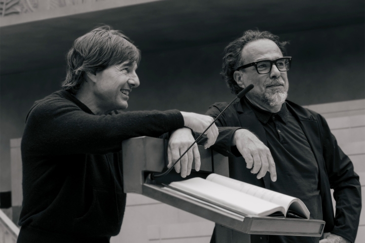 Tom Cruise rinde un homenaje inédito a Alejandro González Iñárritu por los 25 años de Amores Perros