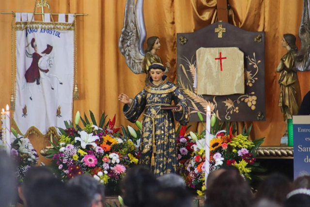 La pieza fue robada del templo de Santiago Apóstol en 2002, y recuperada en una actuación binacional entre México y Estados Unidos, destacaron autoridades federales.  