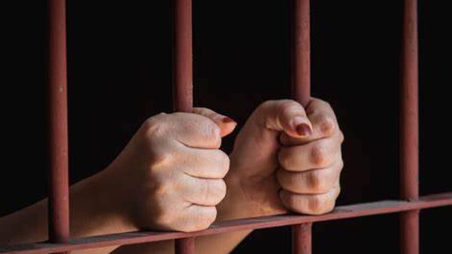 A proceso, mujer acusada de fraude