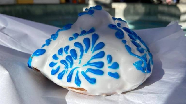 ¿Talavera comestible? ¡El Pan de muerto que está revolucionando las redes!