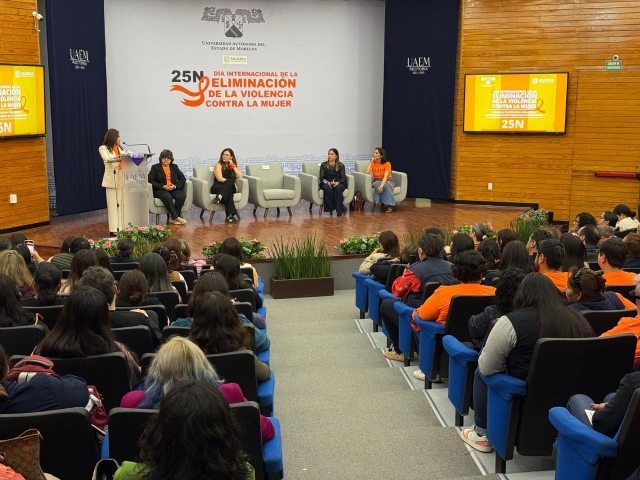 Acude Olimpia Coral Melo a la UAEM, en el marco del 25N