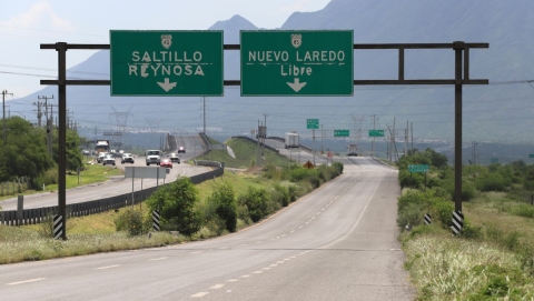 Encuentran con vida a 4 desaparecidos en carretera Cadereyta-Reynosa, Nuevo León