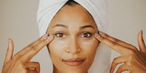 Cómo reducir las ojeras y la hinchazón ocular de forma efectiva