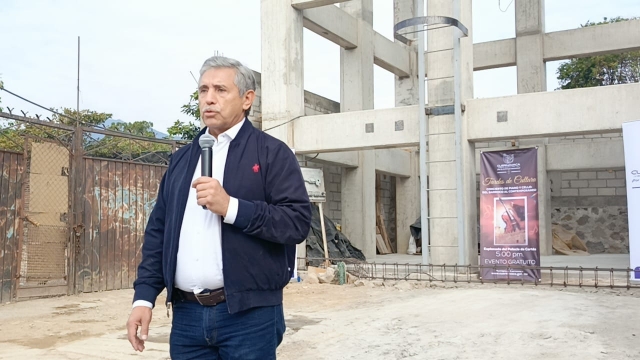 Supervisa alcalde de Cuernavaca avance en obra de tanque elevado en colonia Ocotera de Chamilpa
