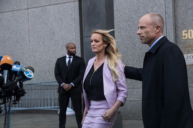 Stormy Daniels deberá pagar 120 mil dólares a los abogados de Trump