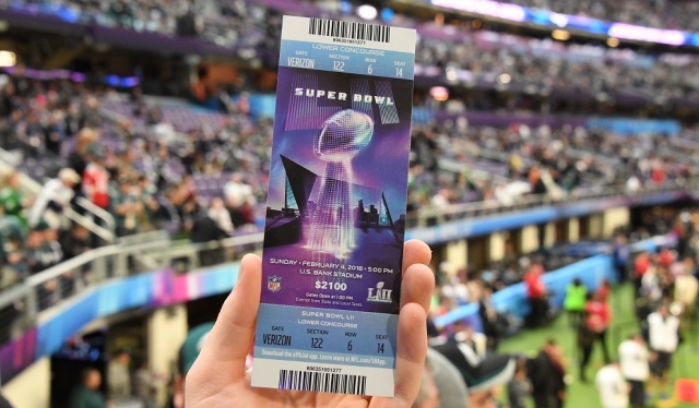 Más de 4,000 dólares cuesta la entrada más barata a una semana del Super Bowl