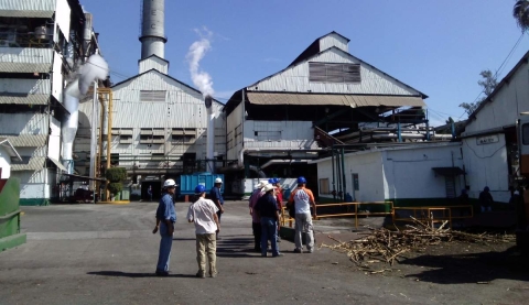 Cada ingenio del país tiene sus propias circunstancias respecto a la productividad de los obreros, por lo que se debe atacar con capacitación, dijo el directivo nacional.