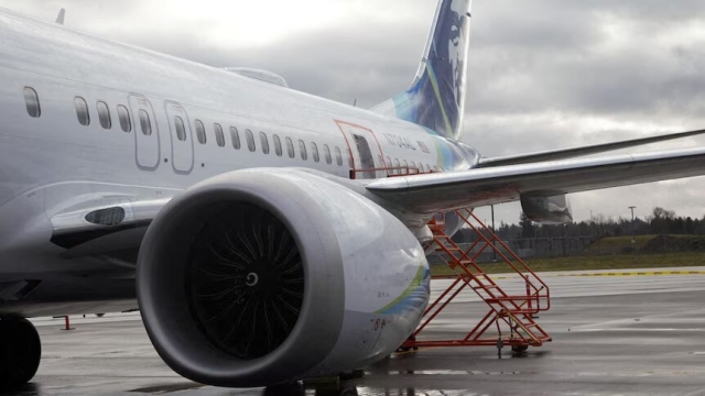 Boeing recibe nueva demanda tras incidente con 737 MAX 9