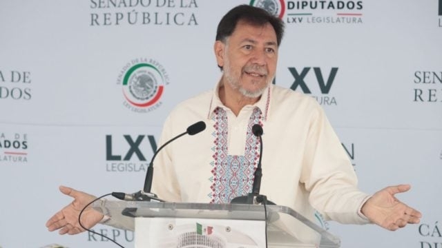 Fernández Noroña reclama que AMLO no lo haya invitado a cena con ‘corcholas’