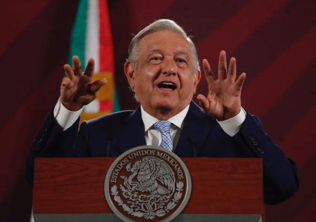 AMLO desmiente asalto masivo en autopista Orizaba-Puebla