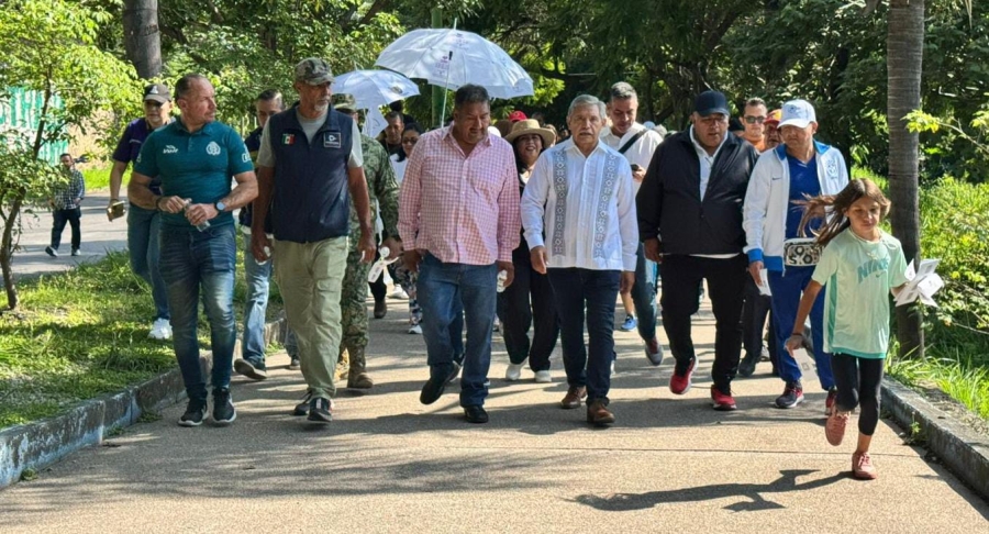 Caminata por la Paz une a familias y comunidades en Cuernavaca