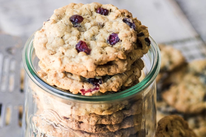 Despierta con energía: Galletas de avena, chocolate y arándanos para desayunar