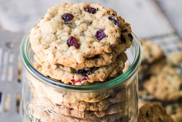 Despierta con energía: Galletas de avena, chocolate y arándanos para desayunar