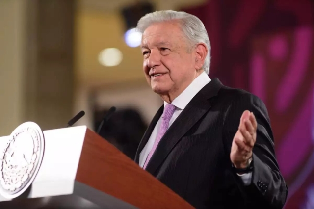 AMLO minimiza caída de la Bolsa de Valores tras elecciones