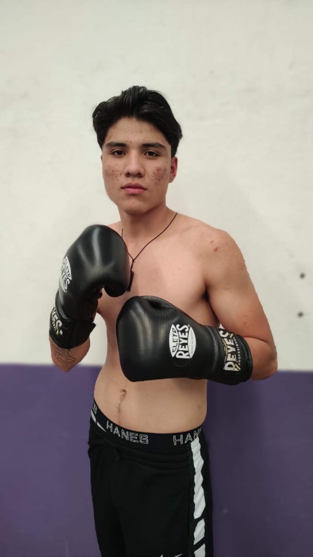 Jahir Ruiz Nava viene de conseguir su primera victoria como profesional y ahora enfrentará a su rival poblano en la categoría hasta 76 kilogramos.