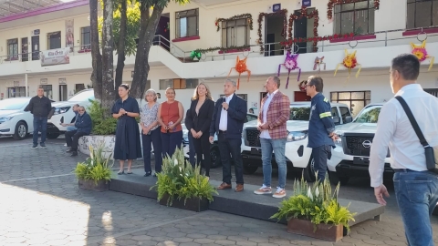 Realiza alcalde de Cuernavaca entrega de veh&iacute;culos a secretarios del ayuntamiento