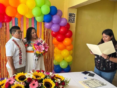 Tetecala celebra su primera boda civil LGBTIQ+