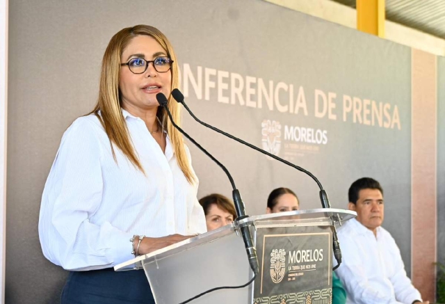 Kenia Lugo Delgado, titular de la PRONAF. 