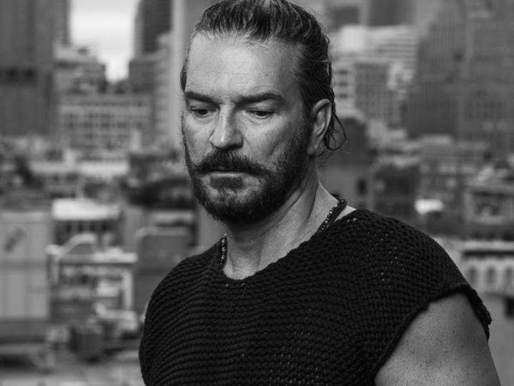 Canción &#039;Mujeres&#039; de Ricardo Arjona es tachada de machista