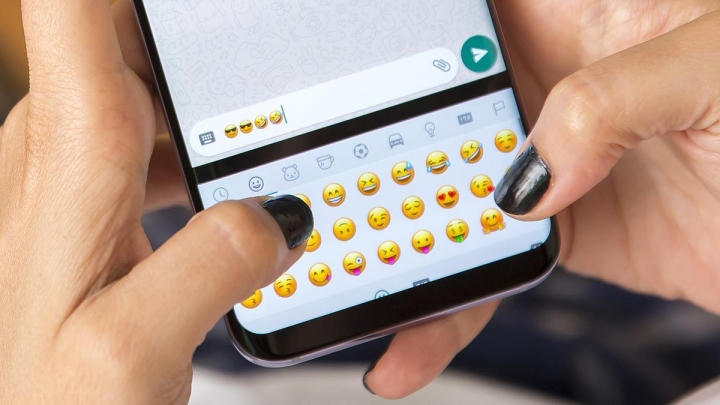 La generación Z quiere cancelar el emoji de pulgar por  ‘grosero’ y  ‘hostil’