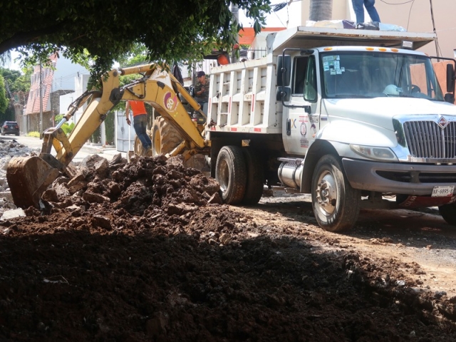 Inicia SOP pavimentación en colonia Maravillas en Cuernavaca