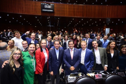 Diputados proponen impuestos a  sueros orales; buscan recaudar 5 mil mdp