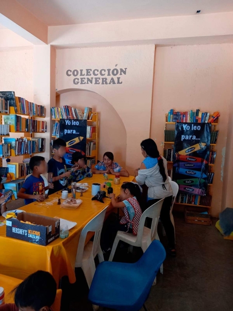 Como parte de las actividades conmemorativas, en la biblioteca se realizaron algunos talleres.