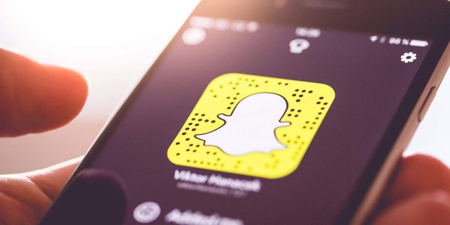 Snapchat desarrolla &#039;Tiny Snaps&#039;: Captura clips al chatear instantáneamente