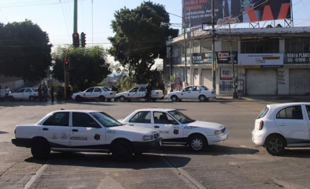 M&aacute;s de 40 agrupaciones de taxistas amagan con bloqueos en Cuernavaca, el jueves