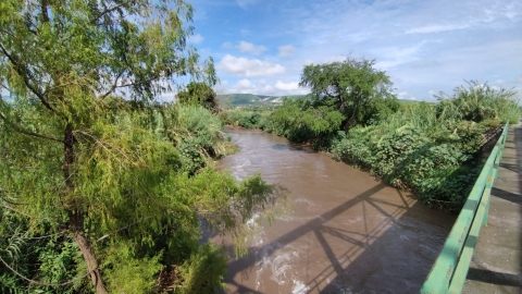 Aumentan niveles del río Apatlaco